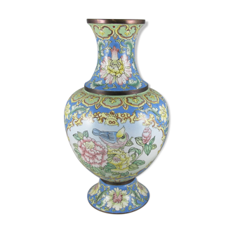 Chinese vase in bronze canton enamels