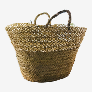 Openwork wicker basket