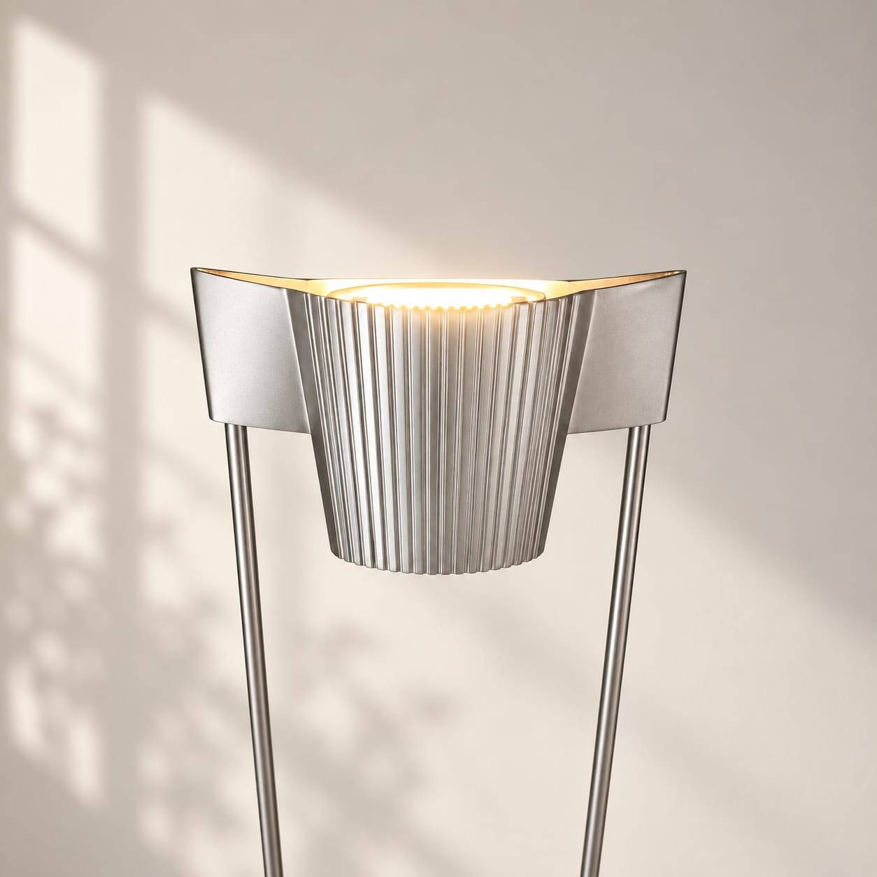 Lampe de sol halogène postmoderne, années 1990