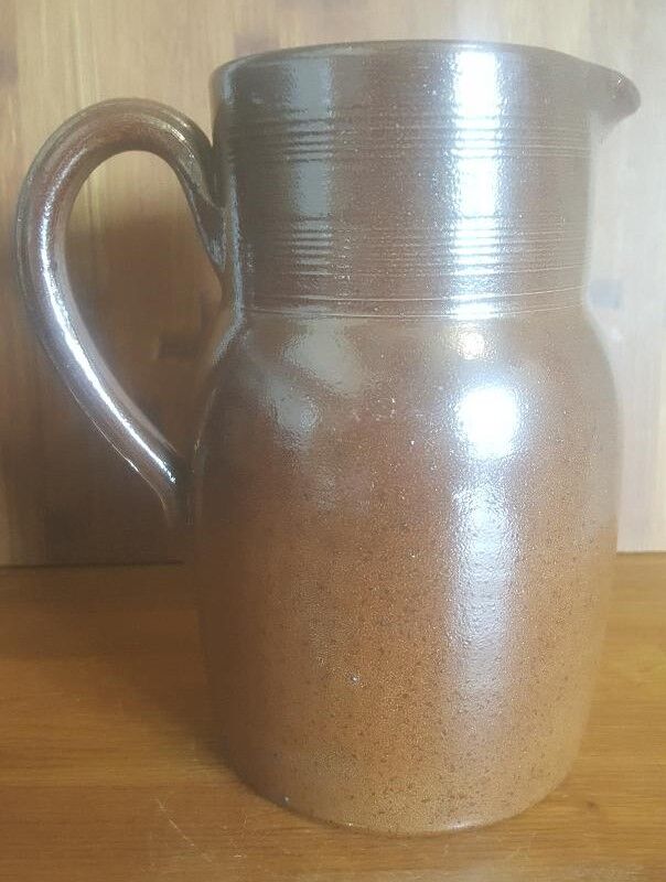 Large vintage pitcher in Berry sandstone 1.5 L