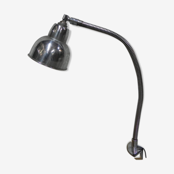 Lampe avec la tige de flexion