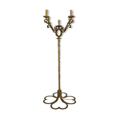 Lampadaire doré en fer forgé