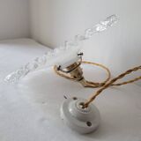 Pendant in serrated opaline