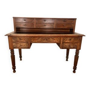 bureau à gradins