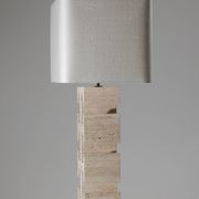Lampe dorse en travertin