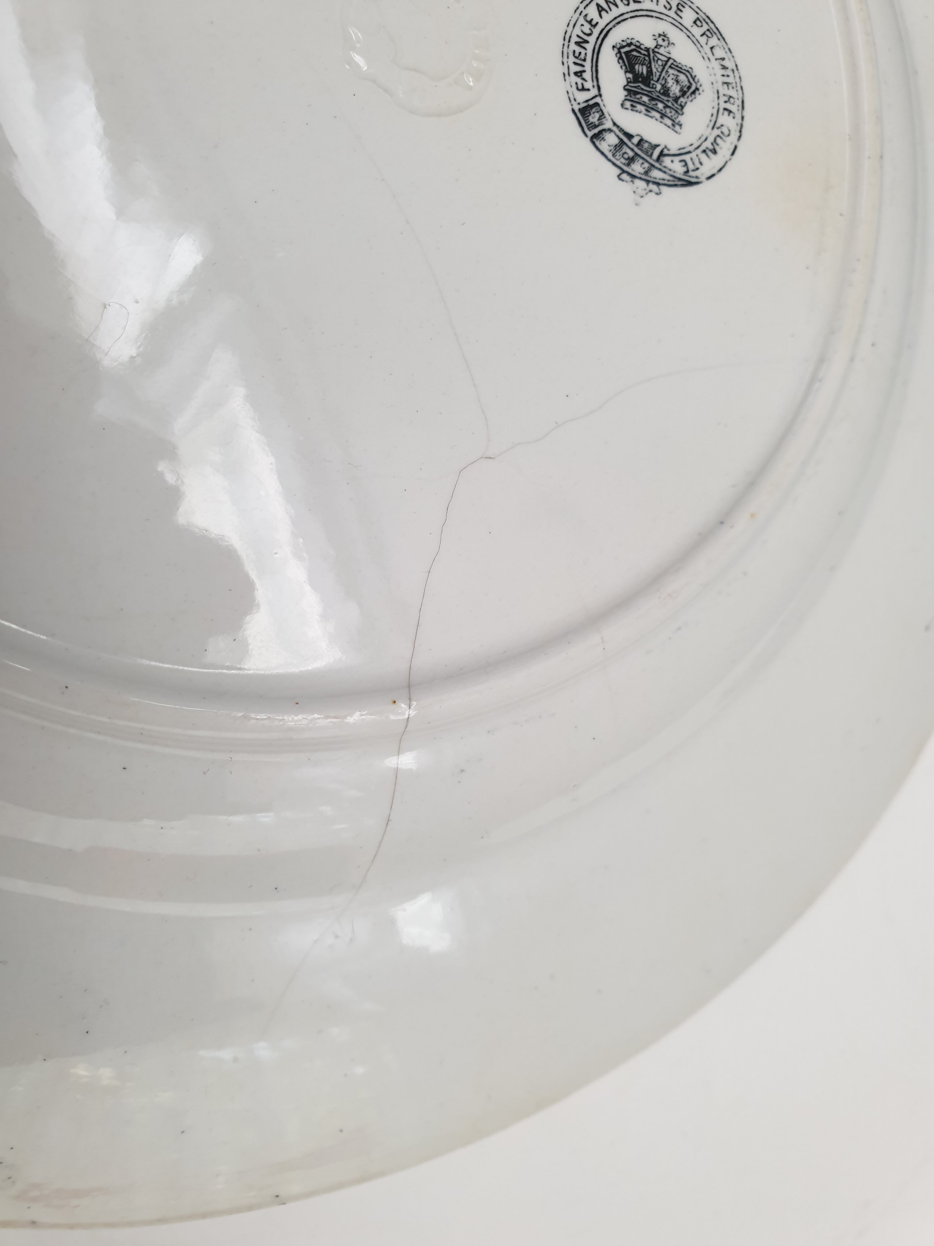 Vintage round dish in English earthenware