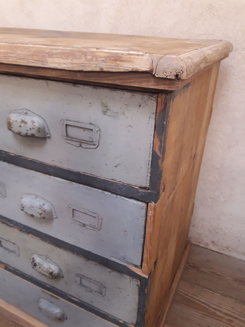 Industrial sideboard with 16 drawers