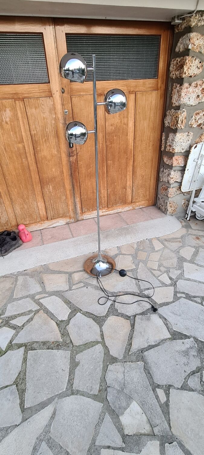 Vintage eyeball floor lamp