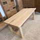 Solid oak table with 2 drawers