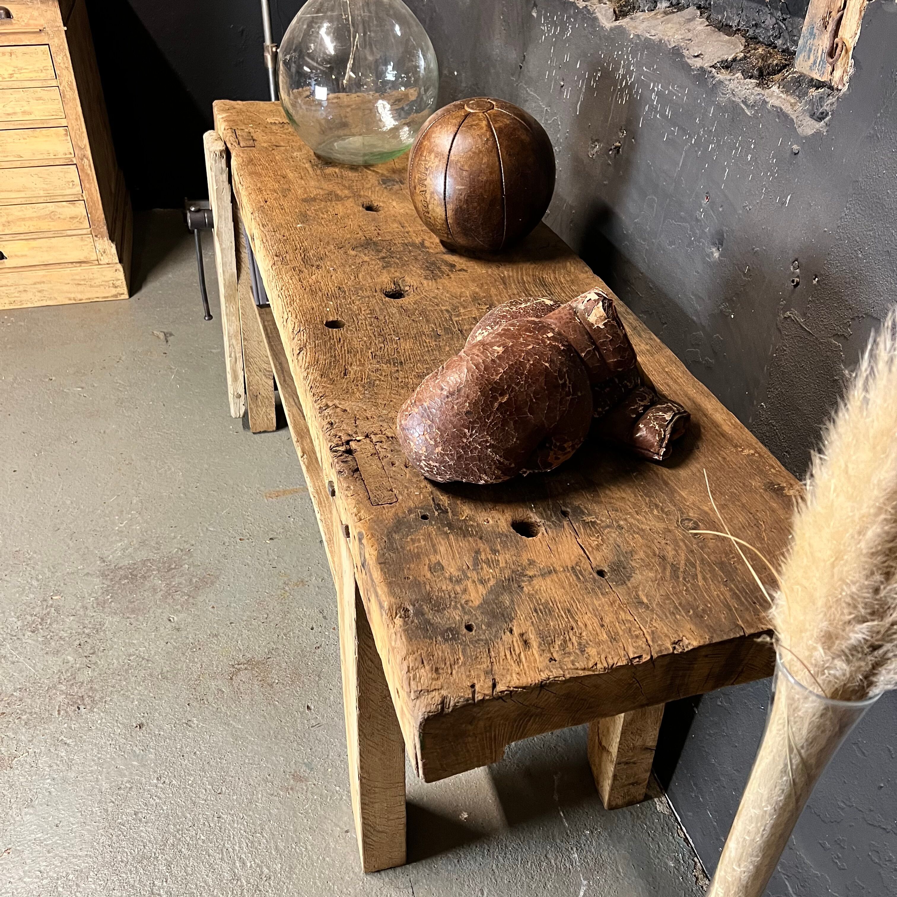 Old establishment in raw solid oak