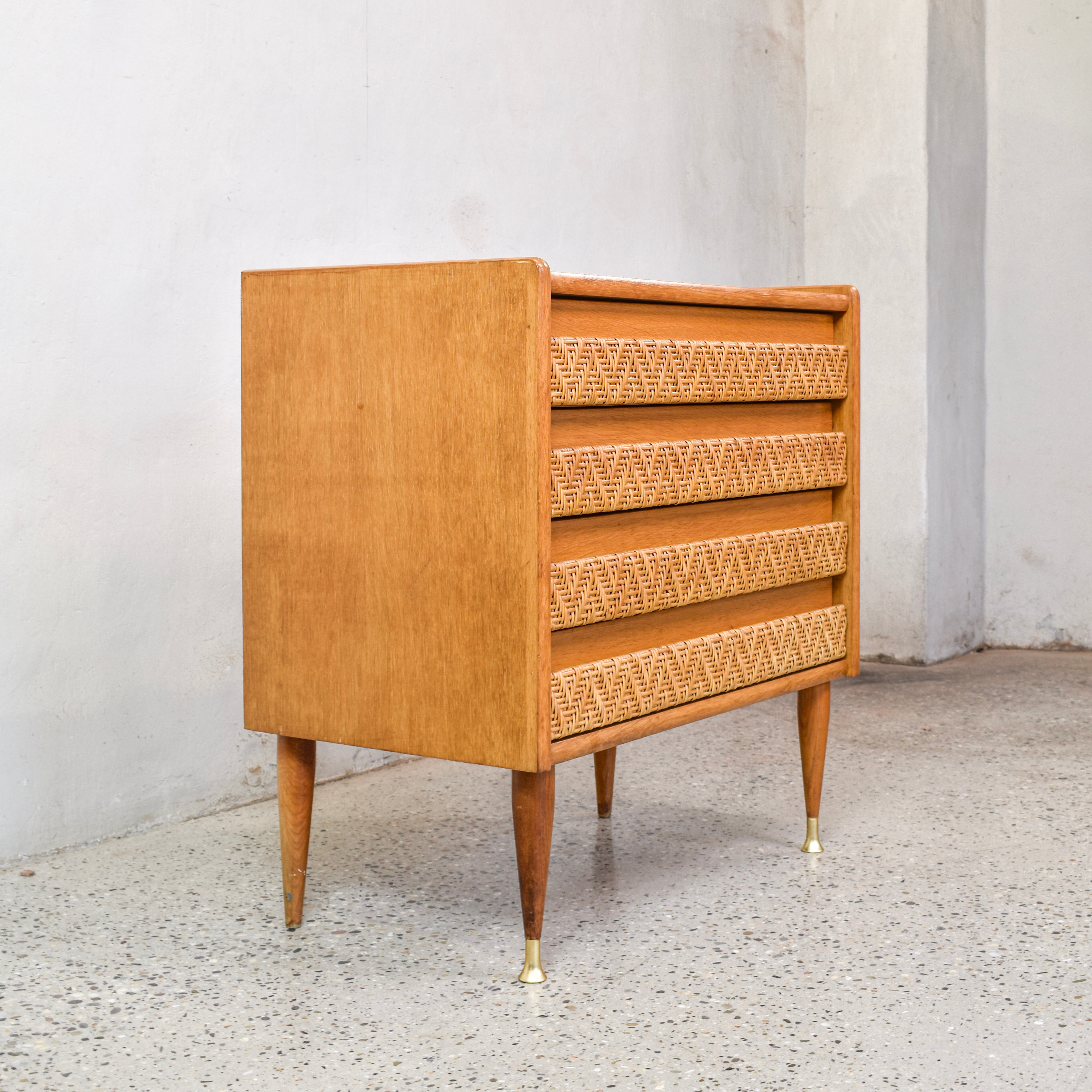 Oak & rattan commode