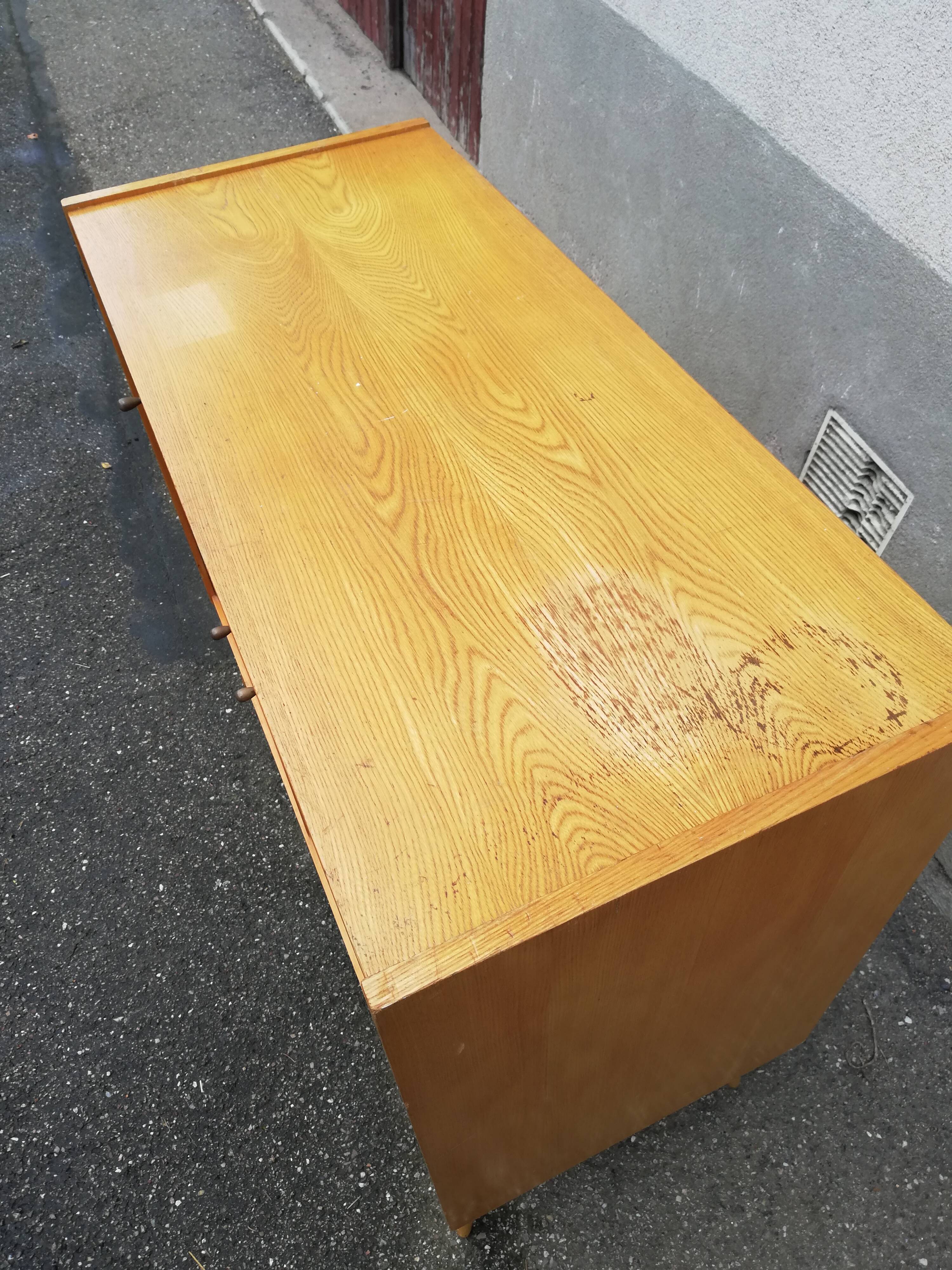 Vintage buffet 2 doors 1 light wood drawer