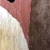 Hand tufted rug