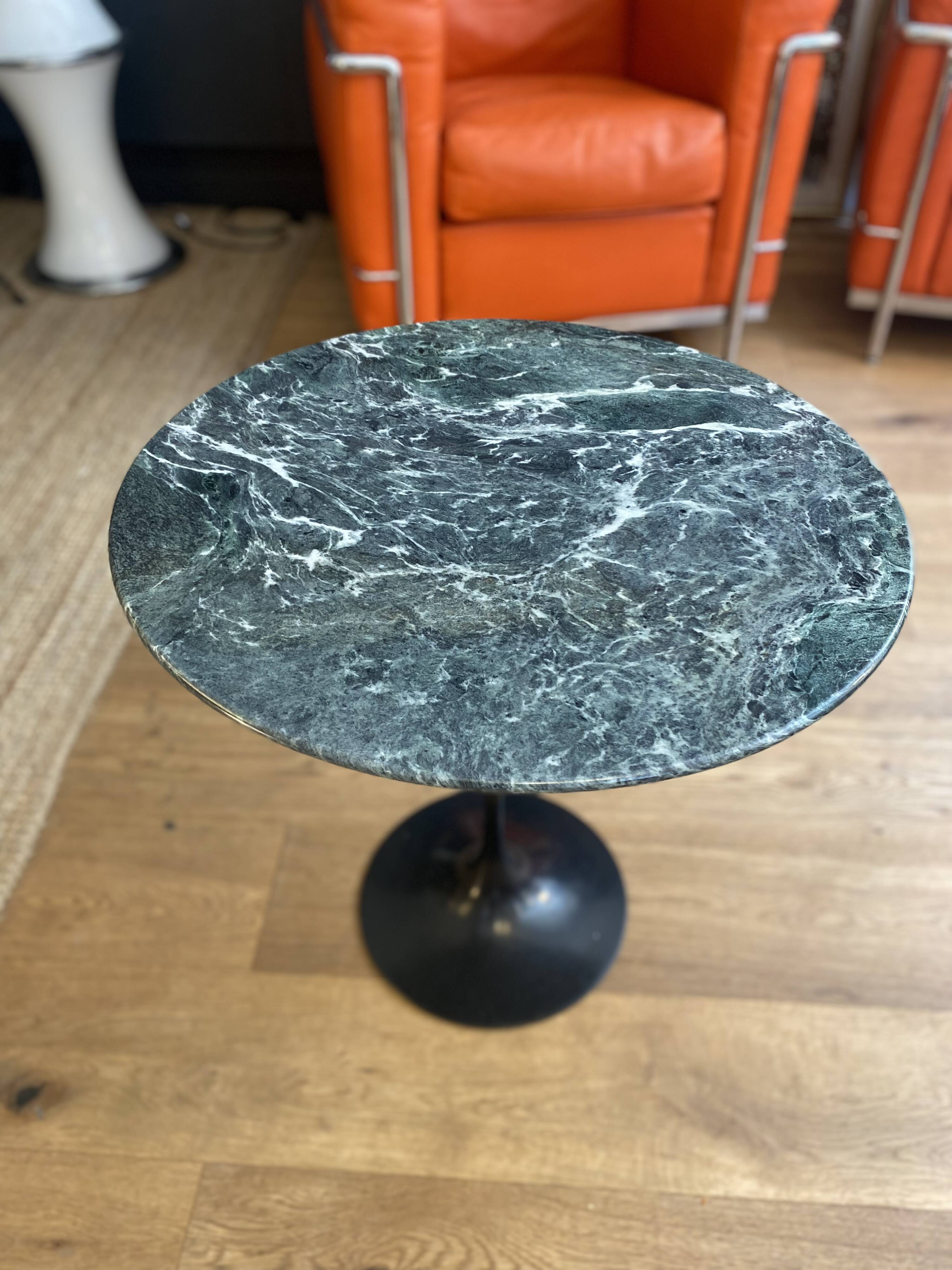 Side table/guéridon Tulipe - Knoll - Verde Alpi marble