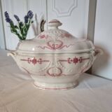 Superb and large English porcelain soup tureen by Minton (19th century)