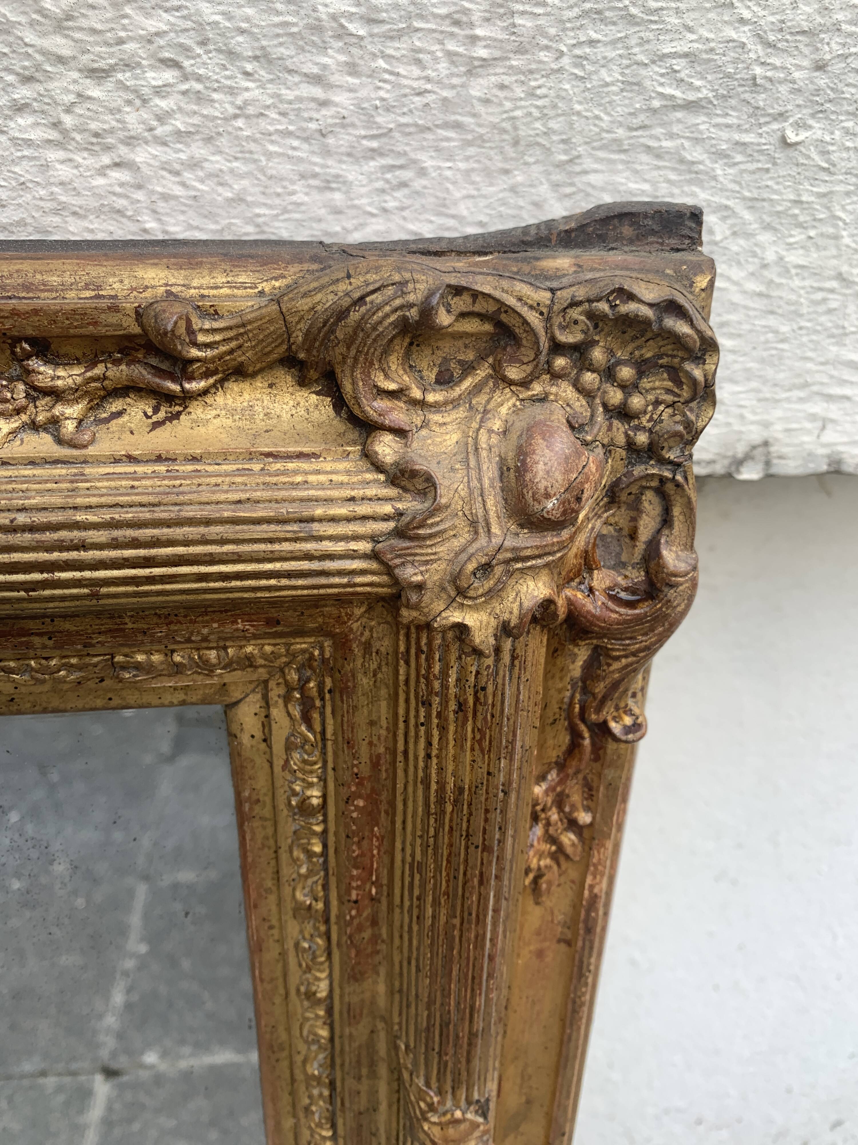 Old style mirror Restoration in gilded stucco wood, 80 x 59 cm