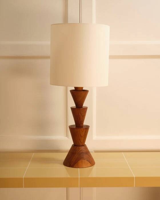 Lampe graphique en bois