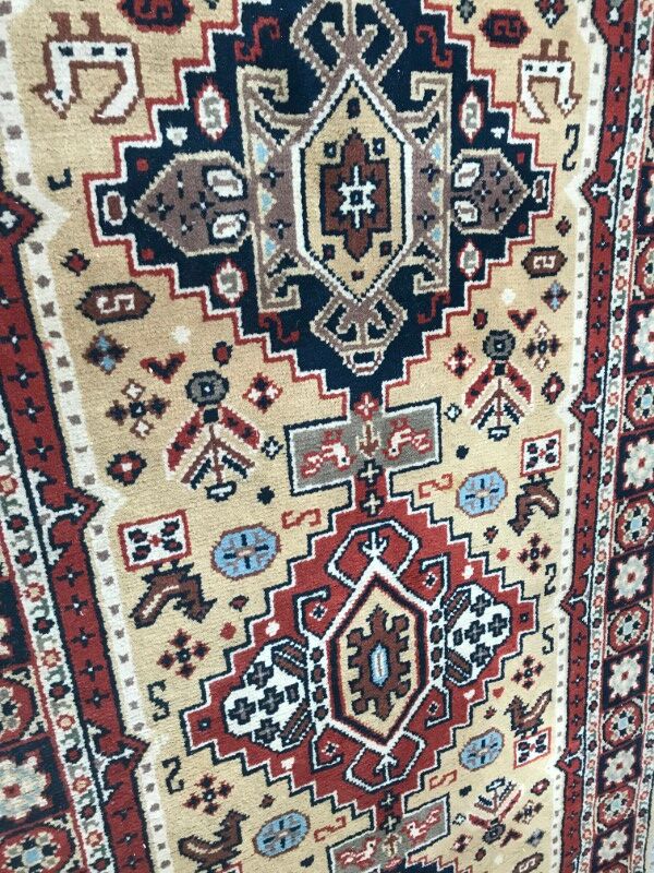 Vintage 120 X 226 CM hand made Turkish rugs