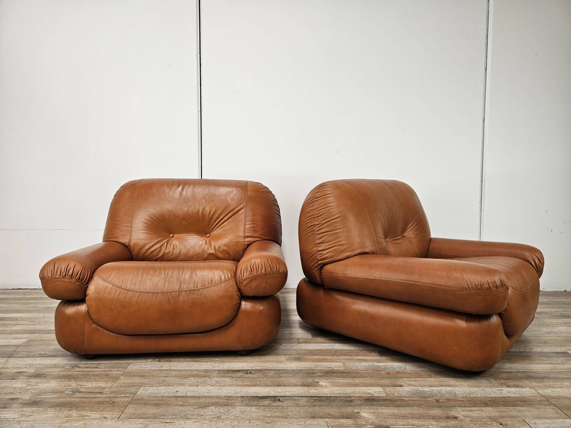 Pair of Sapporo armchairs by Mario Marenco for Mobil Girgi, 1970