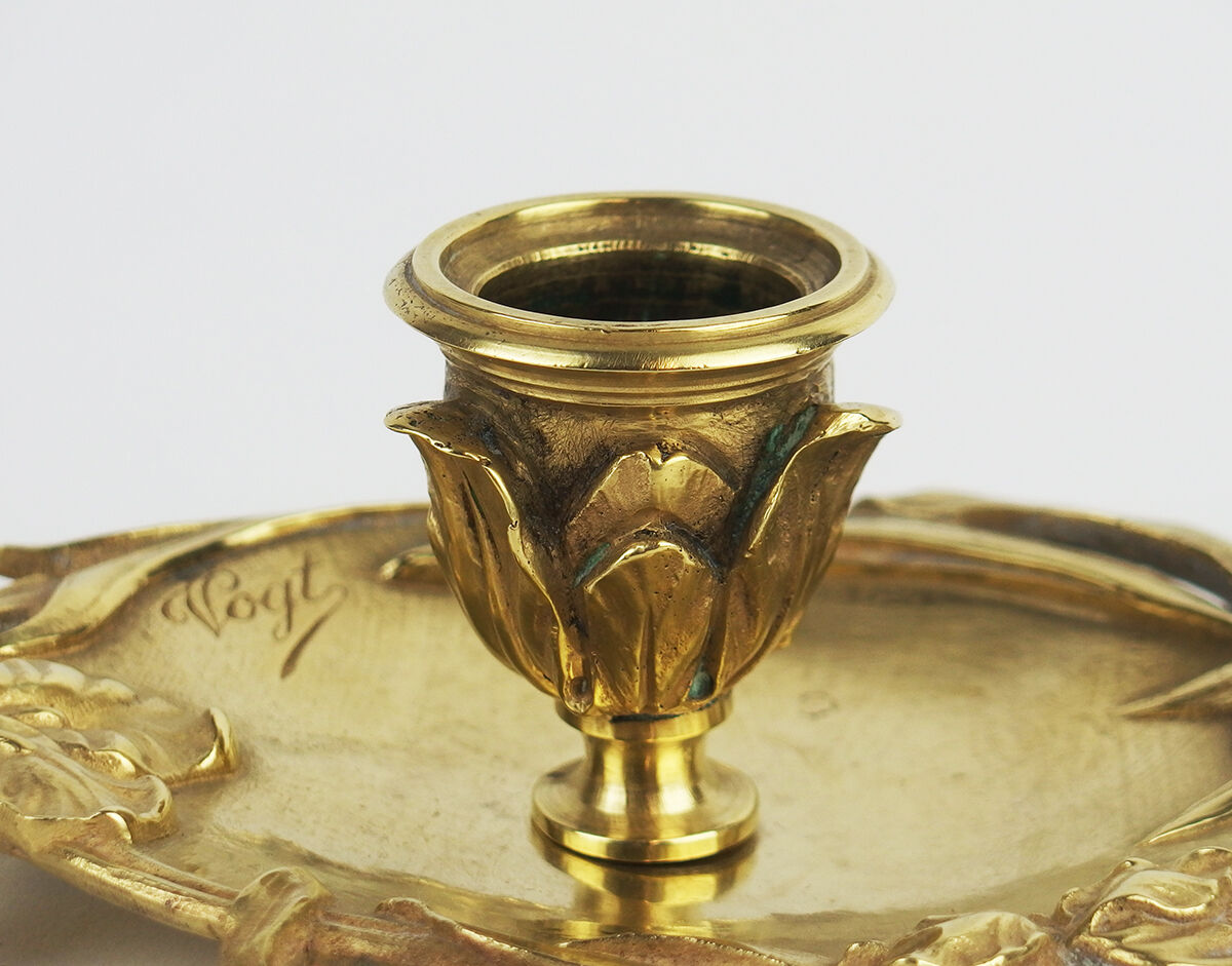 Art Nouveau candle holder in bronze by A Vogt