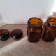 Paire de bocaux en verre ambré vintage