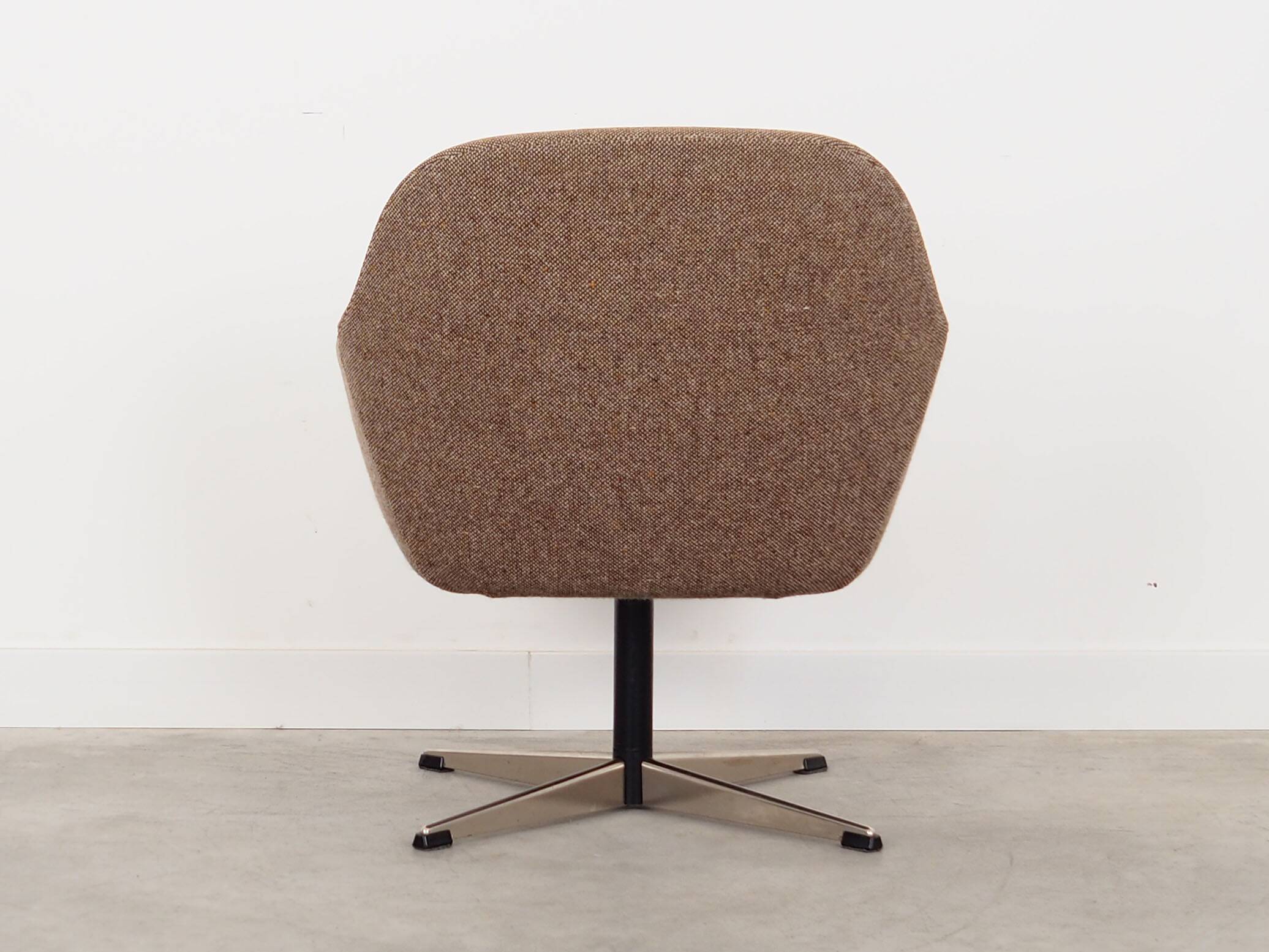 Brown armchair, Danish design, 1970s, production: Denmark