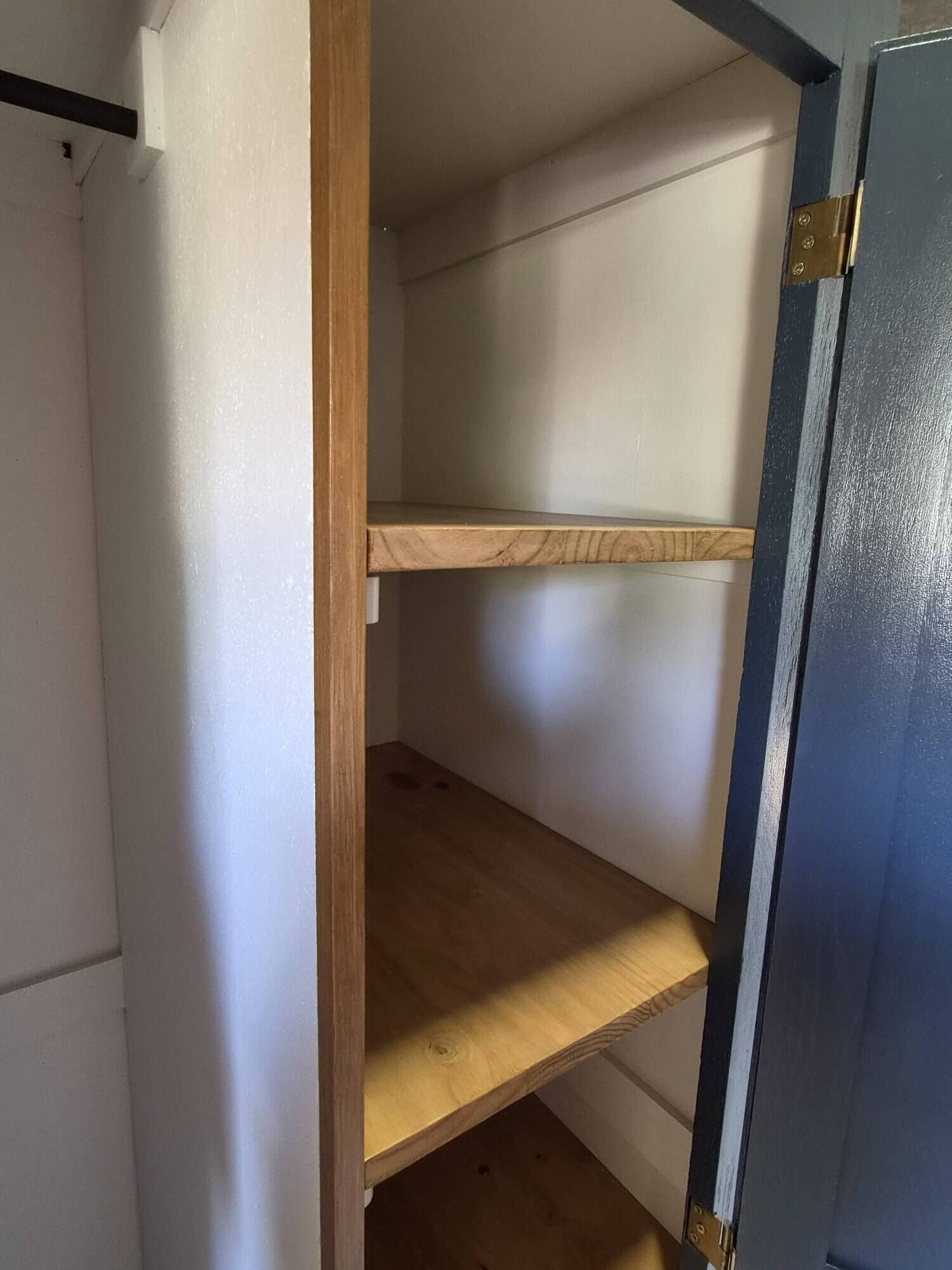 Wardrobe internat