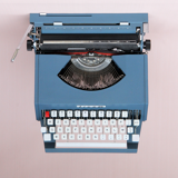 Blue Antares LISA 85 typewriter - 1960