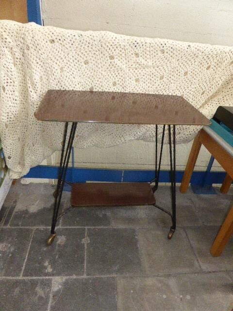 TV, stand table extra vintage 1960