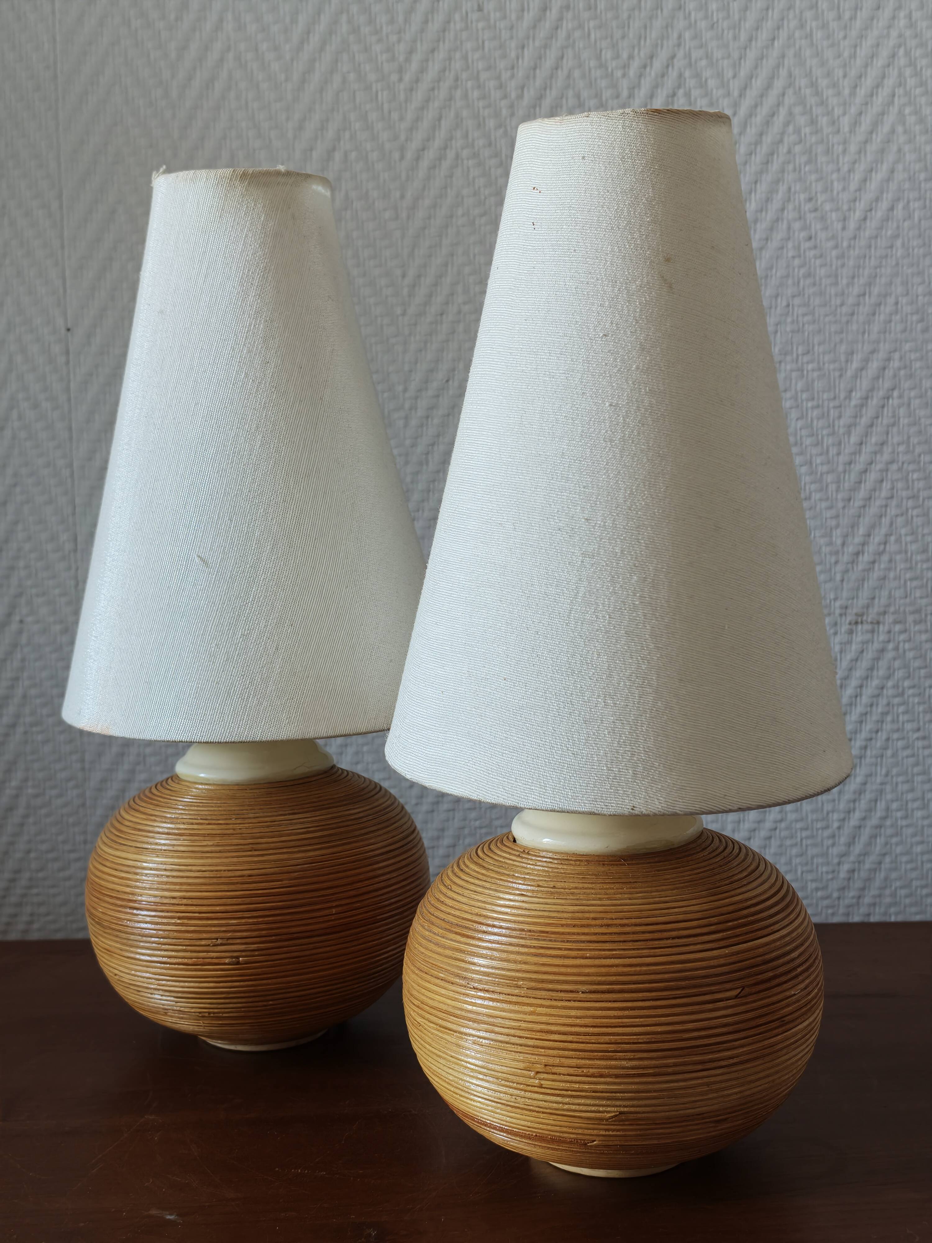 Pair of vintage lamps in rattan and ceramic
