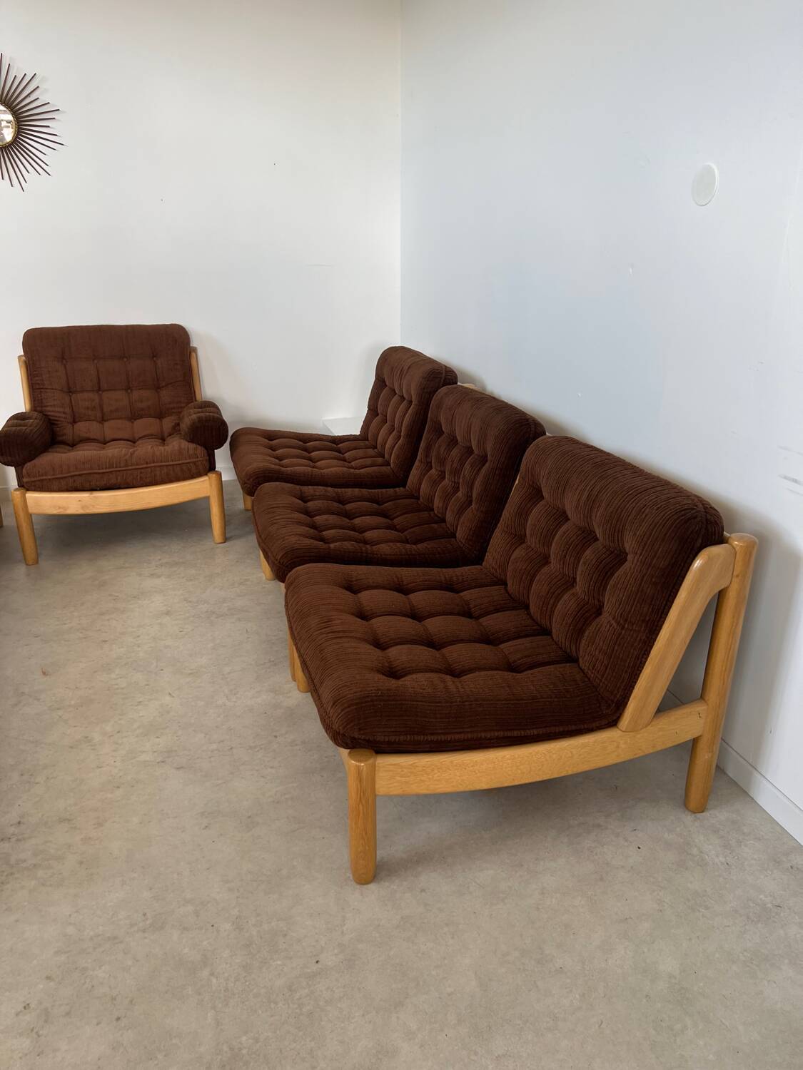 Old modular living room 7 armchairs and vintage Scandinavian design coffee table from the 60s