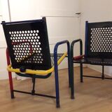 Paire de chaises cubistes en métal France des années 1950.