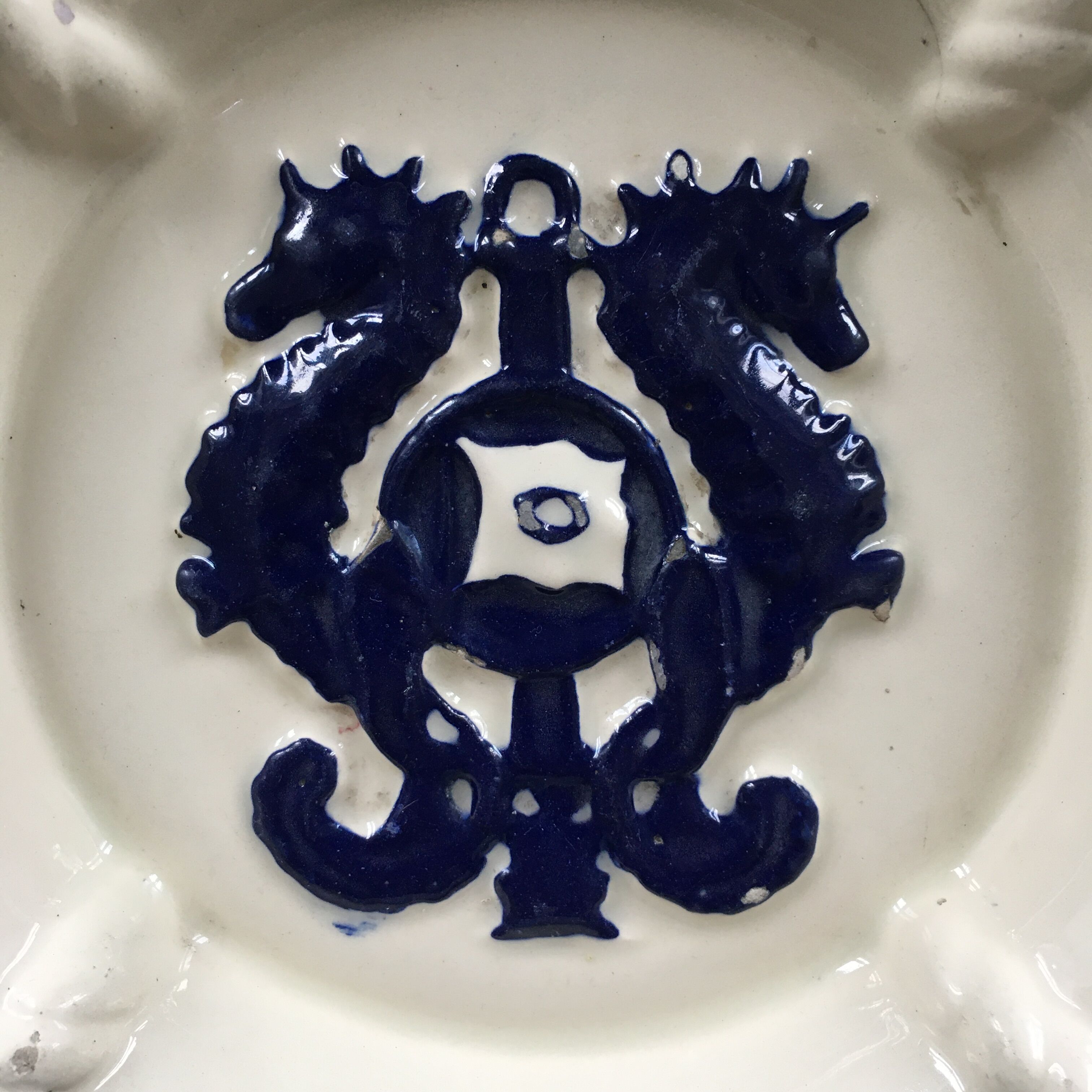 Empty pocket ashtray seahorses