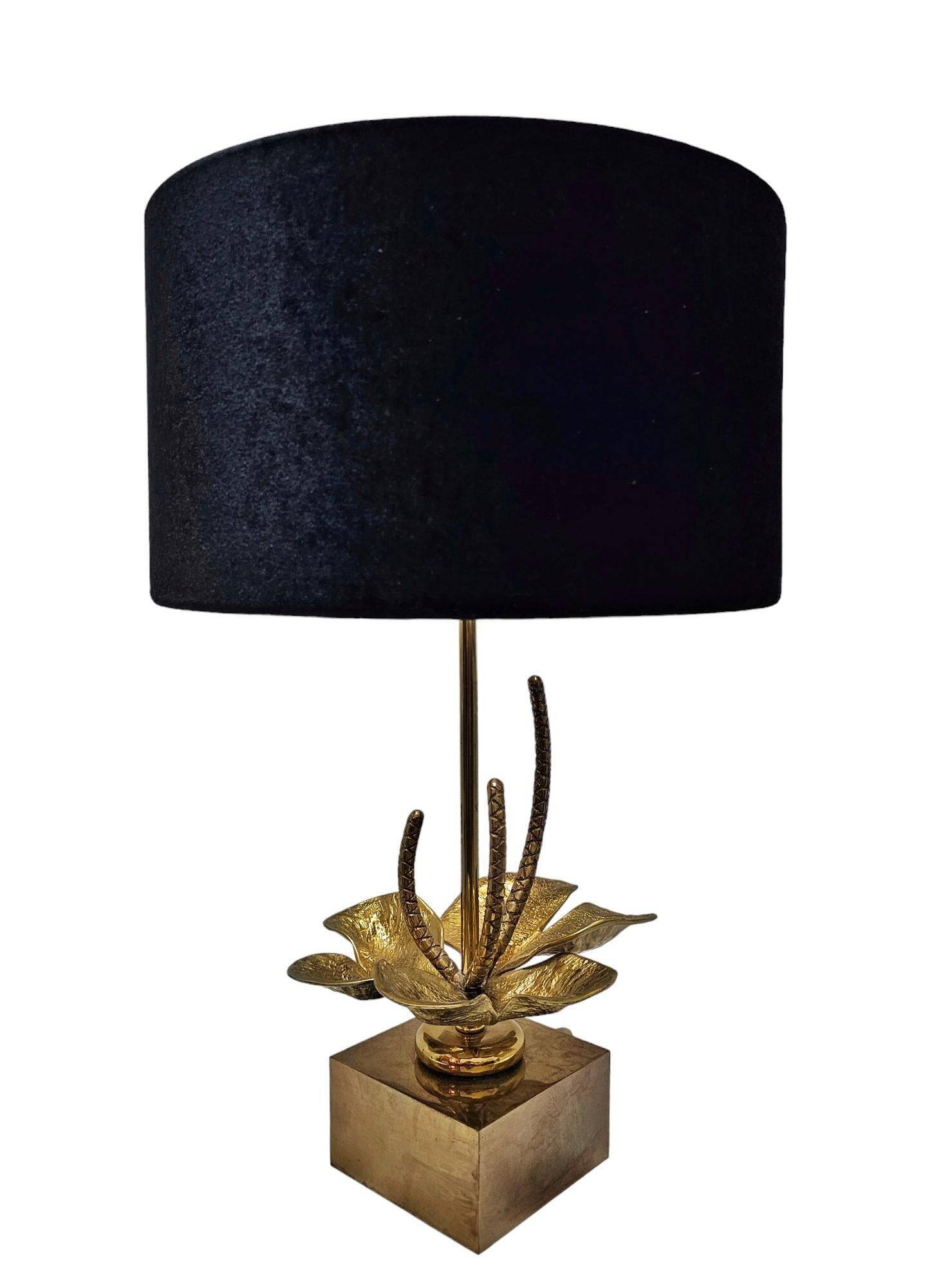 Nenuphar table lamp in bronze and brass by Maison Charles, 1960s.