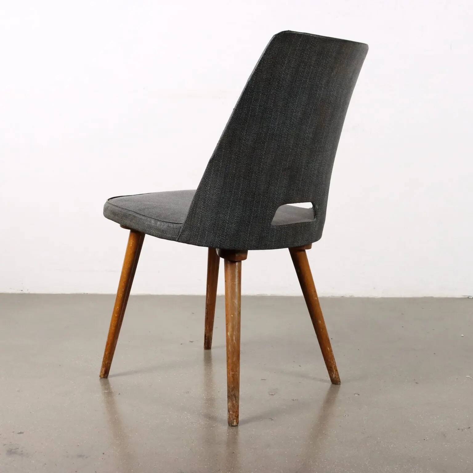 Chaise vintage des années 50-60 avec rembourrage en mousse et revêtement en similicuir