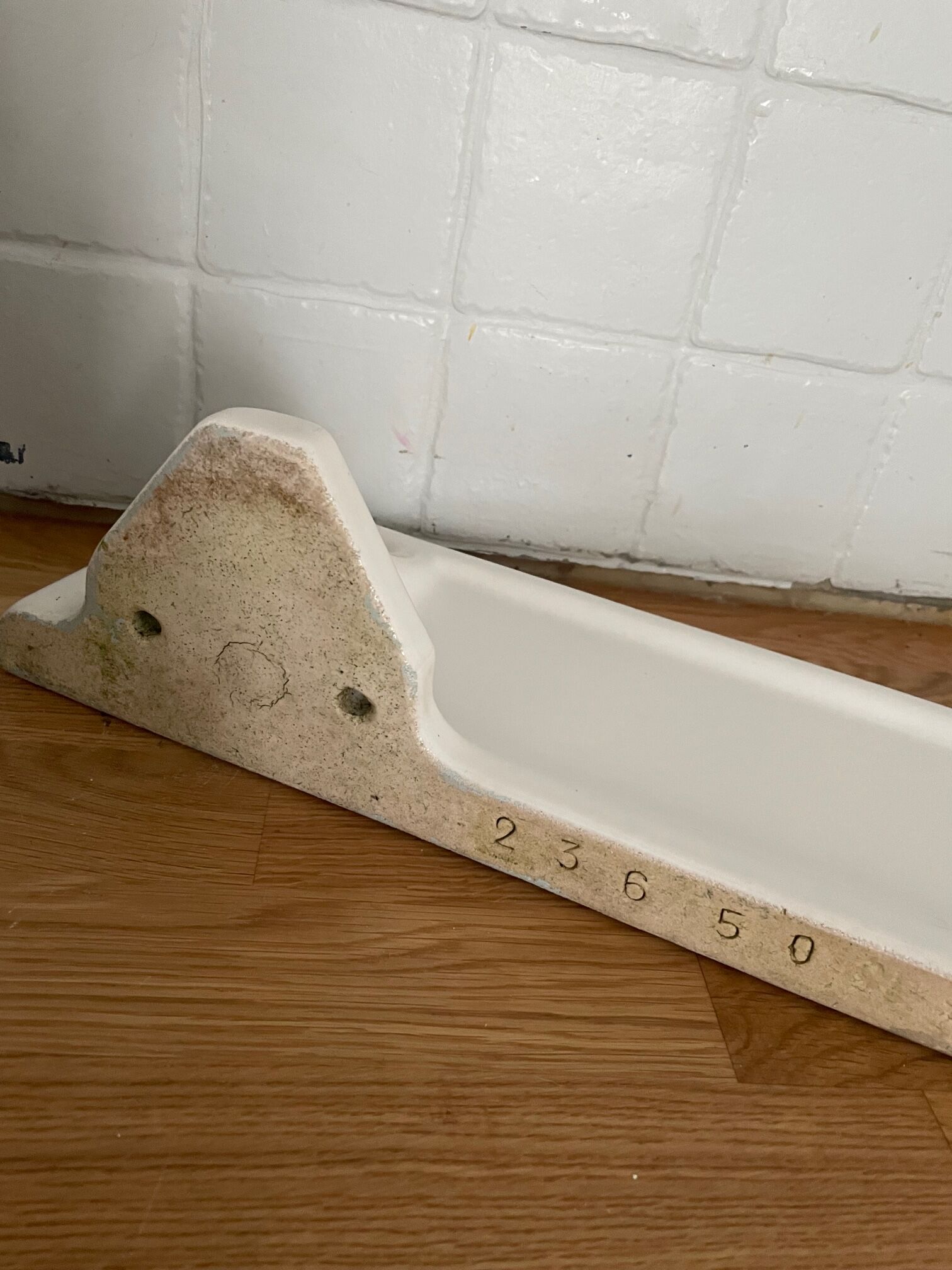 Bathroom tablet from the 50s