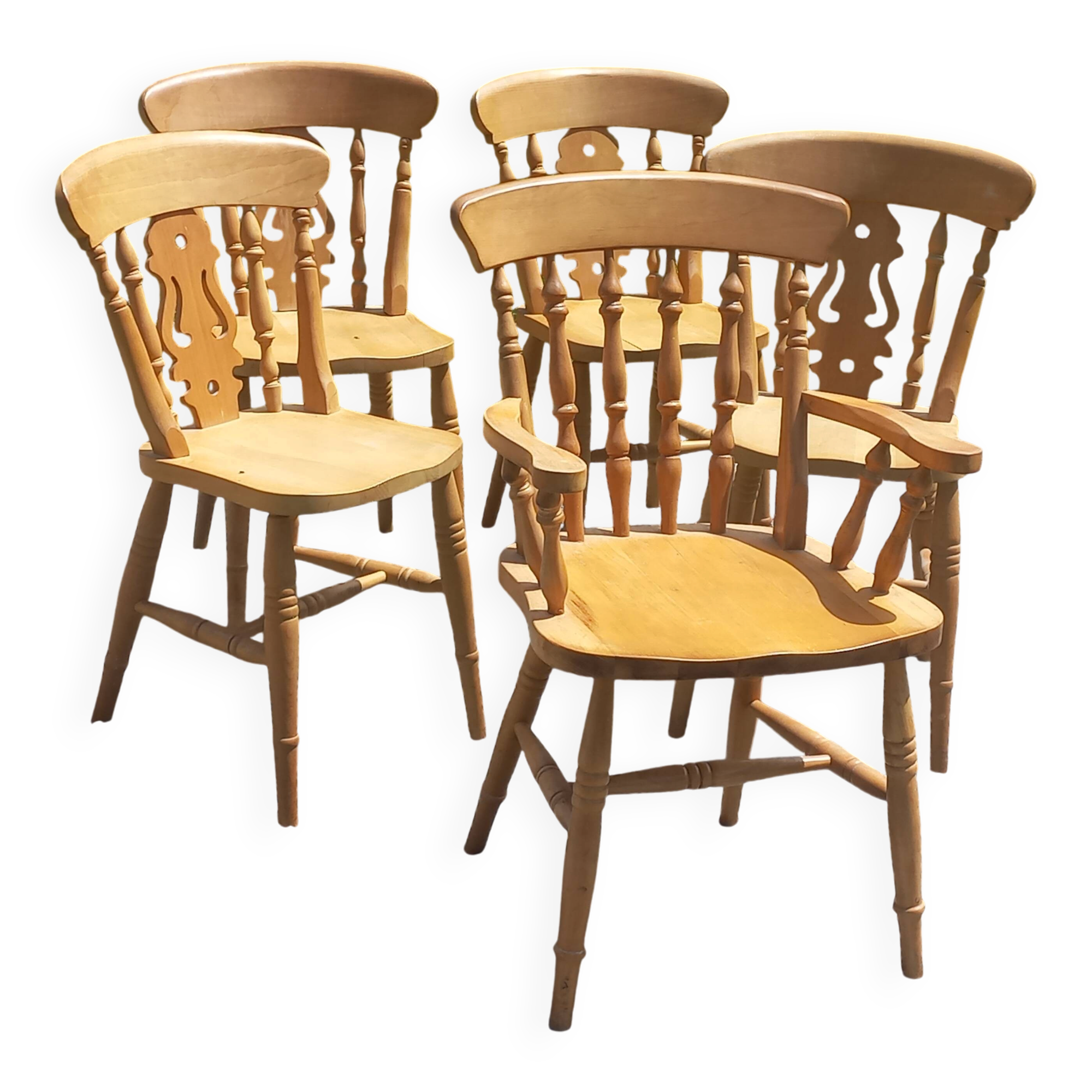 Set of 4 chairs and 1 armchair in mountain style.
