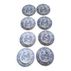 Assiettes plates bleues