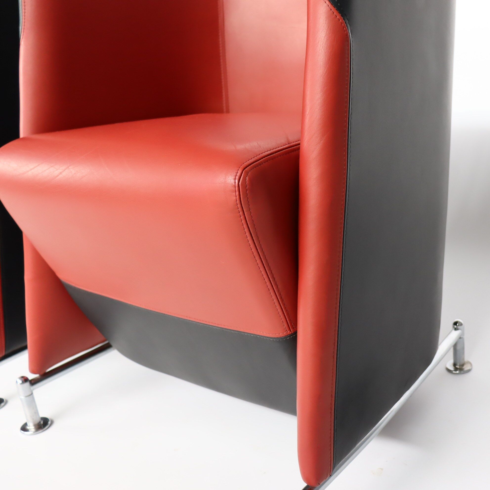 Pair of armchairs by Börge Lindau and Bo Lindekrantz