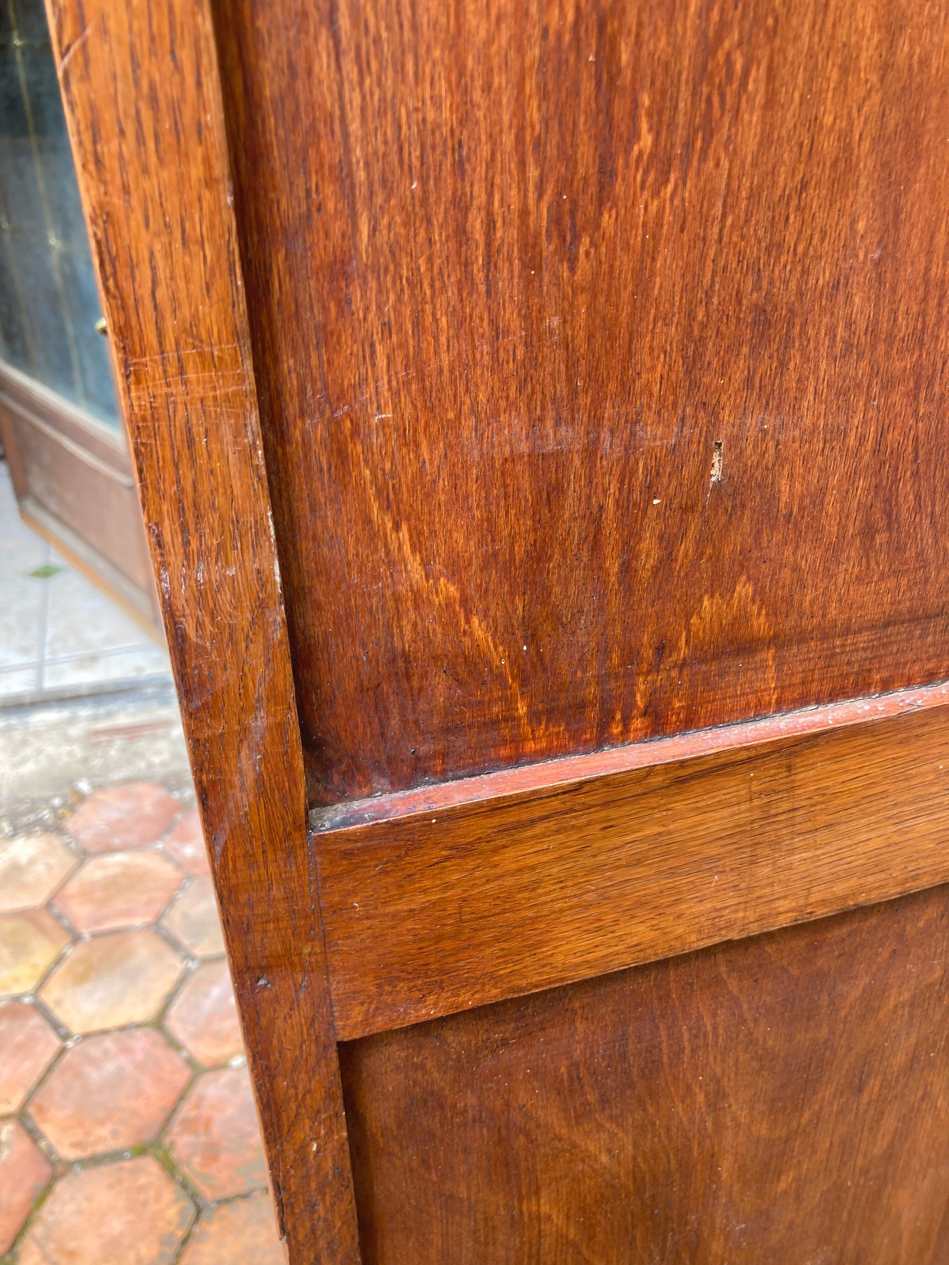 Armoire vitrée style art déco