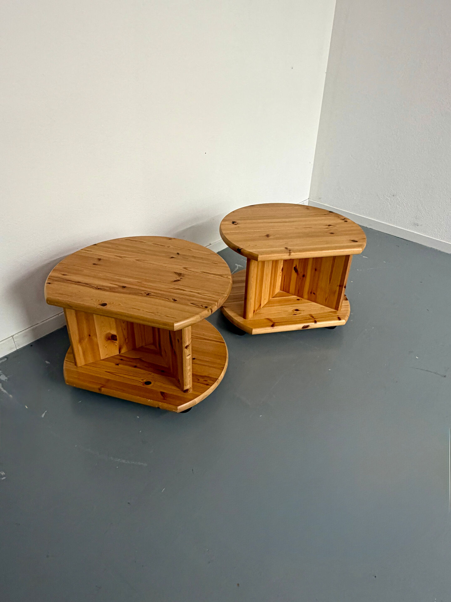 Side table, end table X2, solid pine, 1970s design.