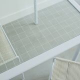 Table et chaises Bellotti pour Fly line