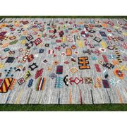 Tapis en laine 100 % noué à la main multicolore. Tapis géométrique gris. Kilim tribal tissé à la main.