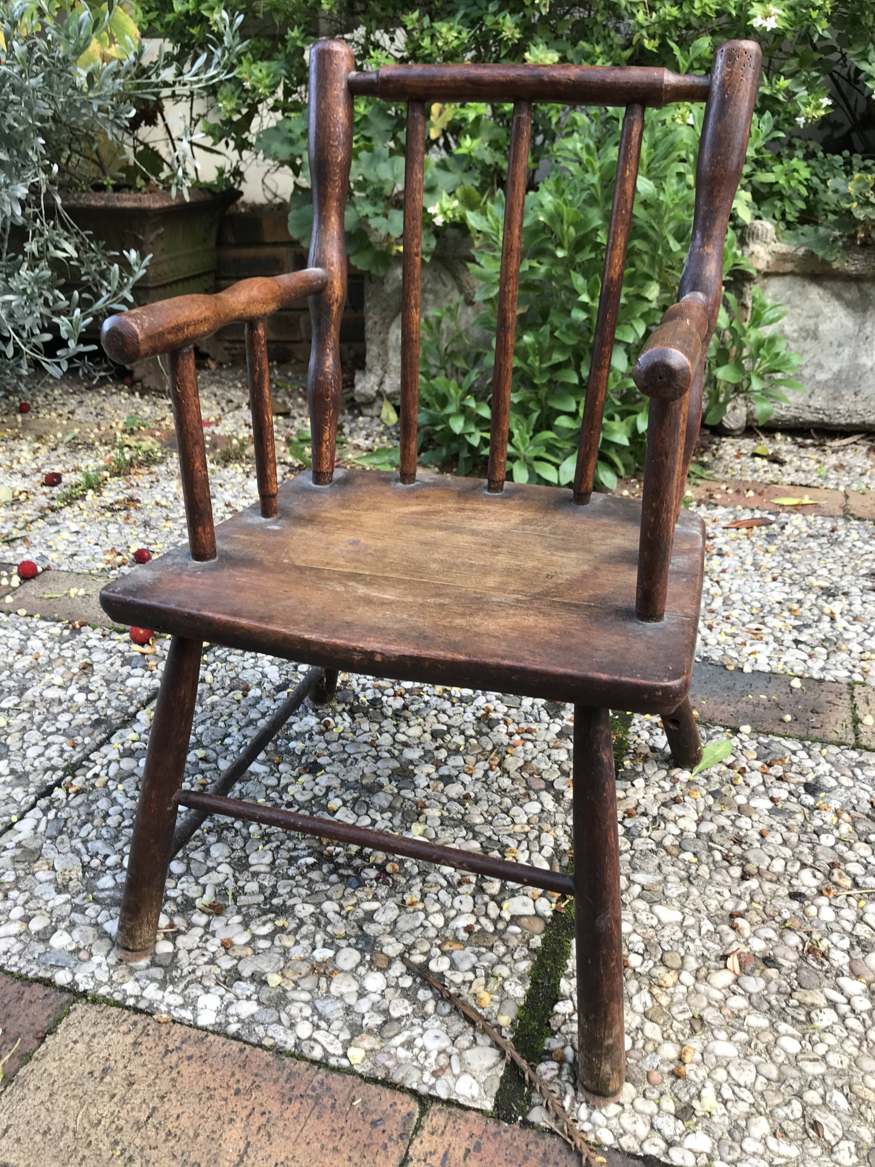 Baumann child armchair