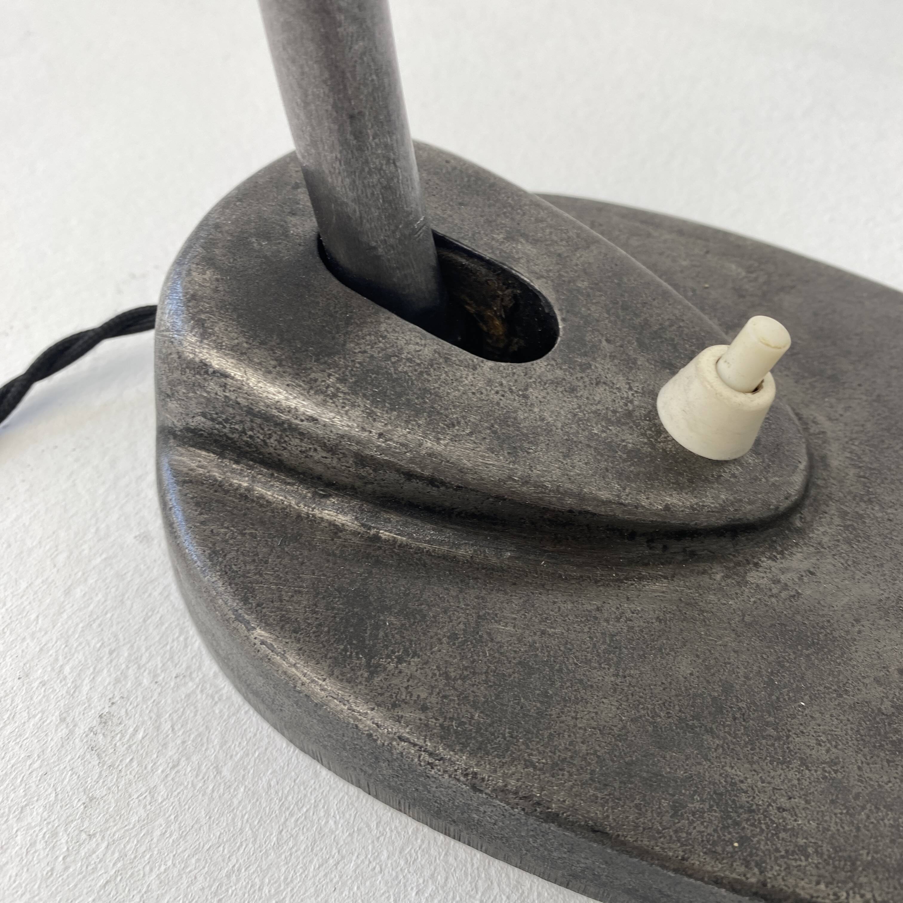 Old bauhaus industrial desk lamp "jacobus"