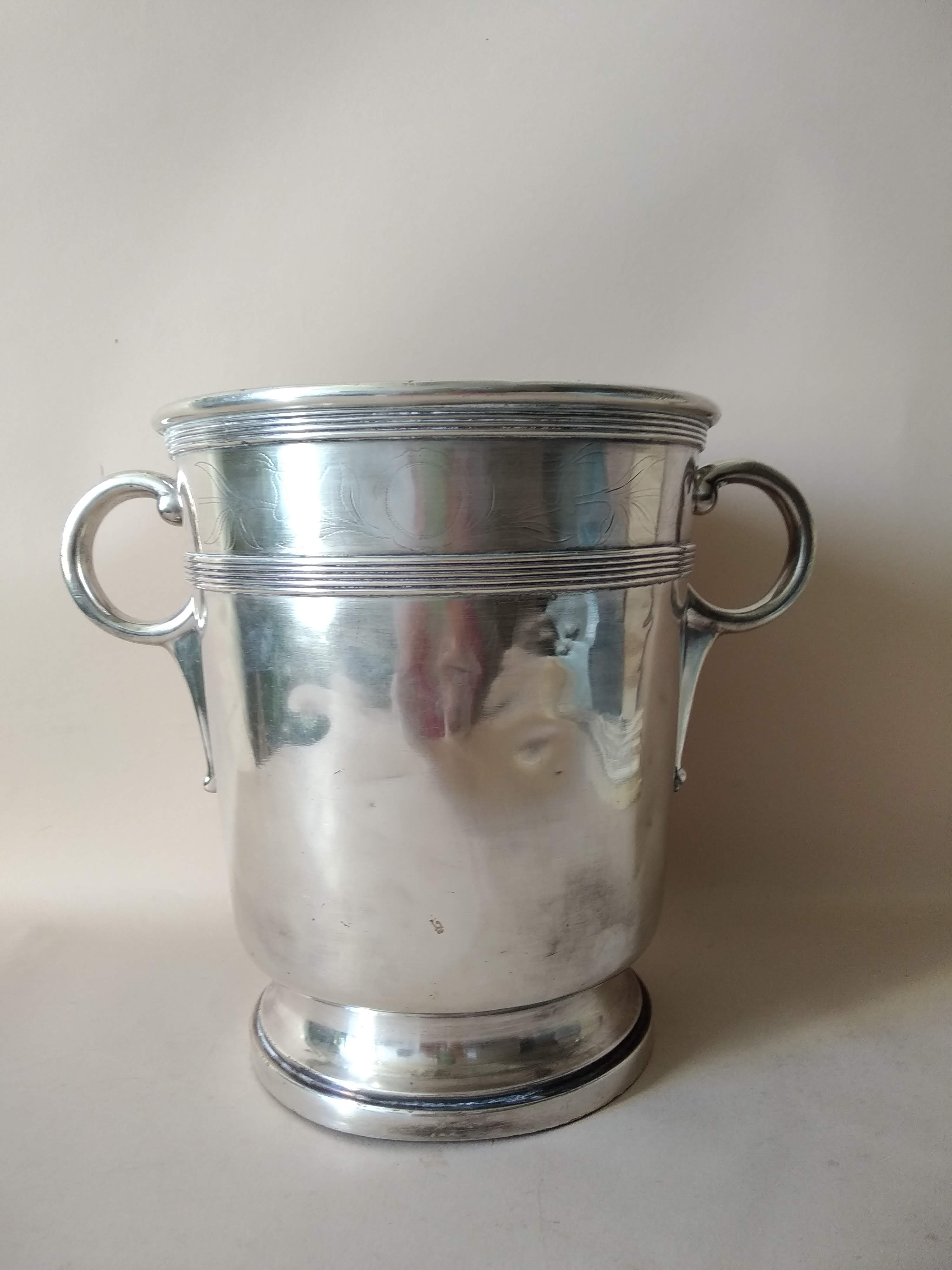 Champagne bucket in silver metal Early XX
