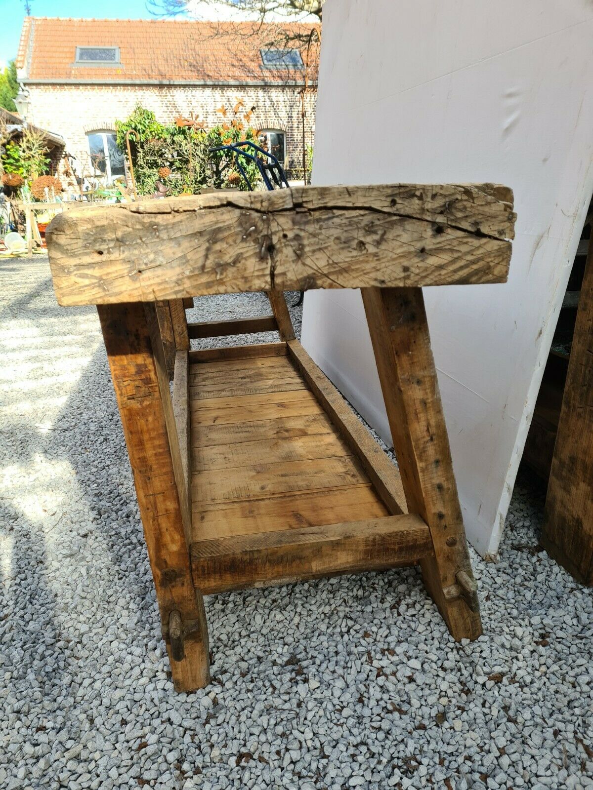 Wooden cabinetmaker's workbench