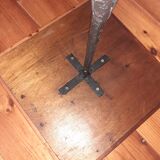Tripod table
