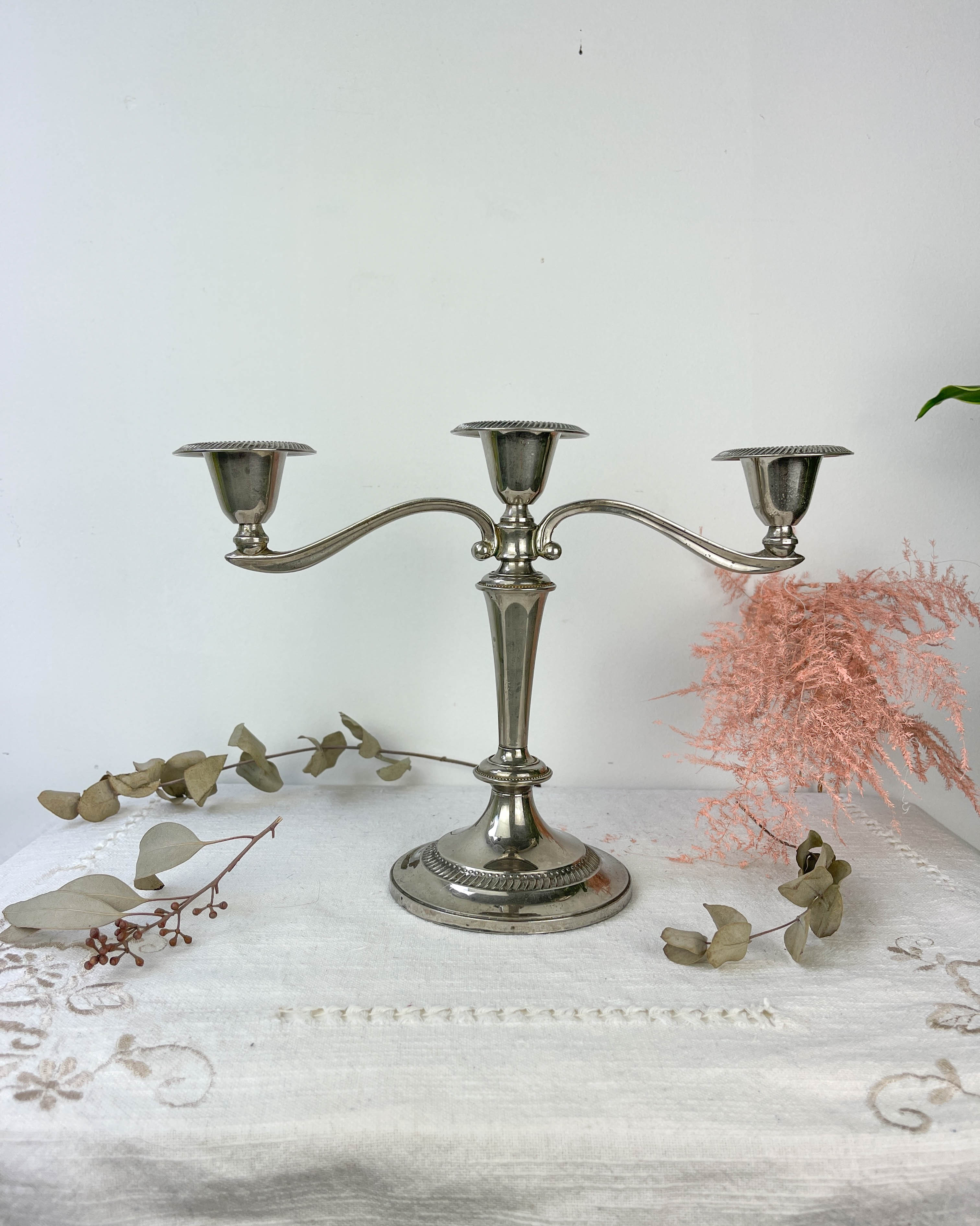 Silver candle holder 3 candles