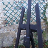 Wooden painter's easel